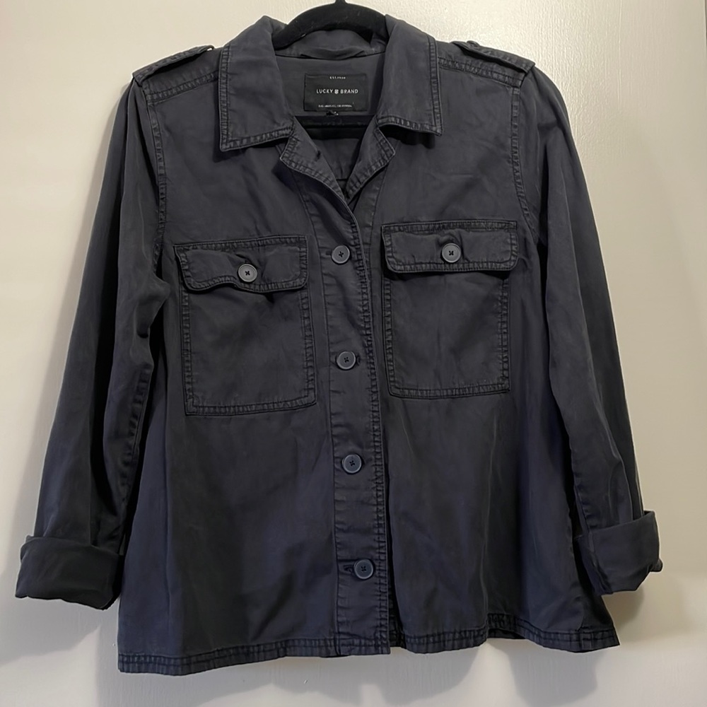 Black army camp shirt